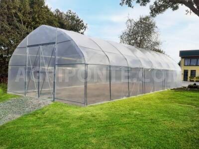 Professional  greenhouse  with straight lateral joint (model type 2000)