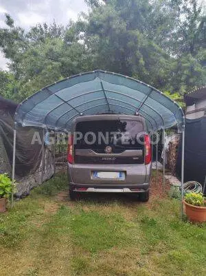 copertura auto ombreggiante mt  3 00x5  